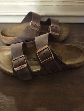 New Without Tags Birkenstock Arizona Oiled Leather Sandals, Size 35
